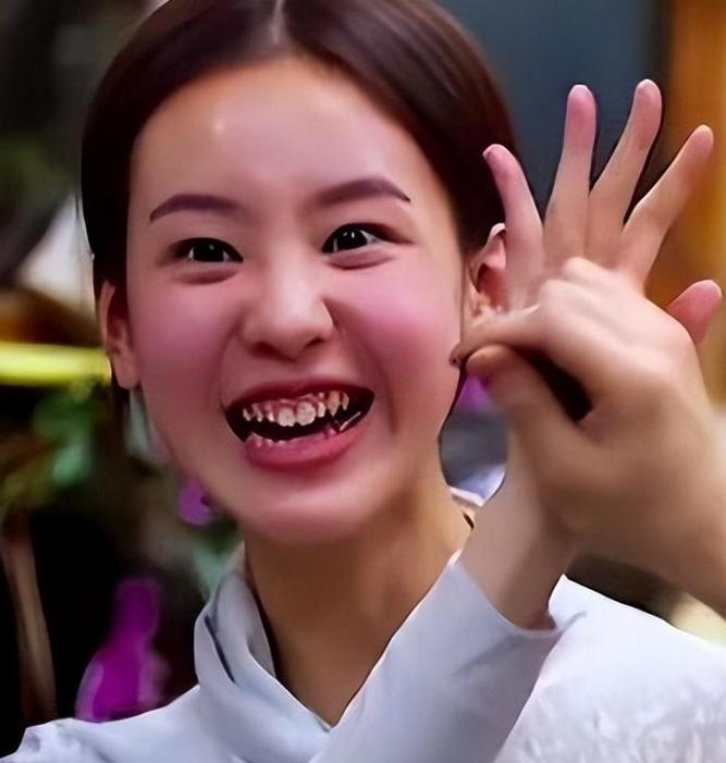 明星牙齿背后的故事，璀璨背后的影响与故事