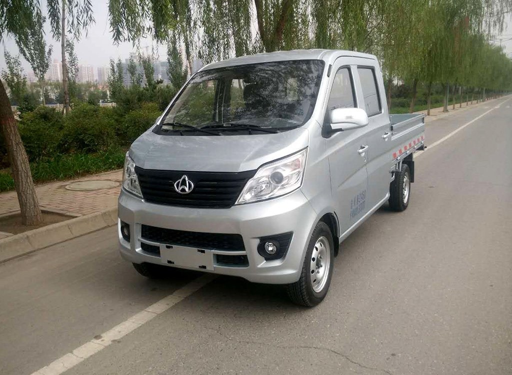 长安星卡最新价格,一段家庭温馨之旅