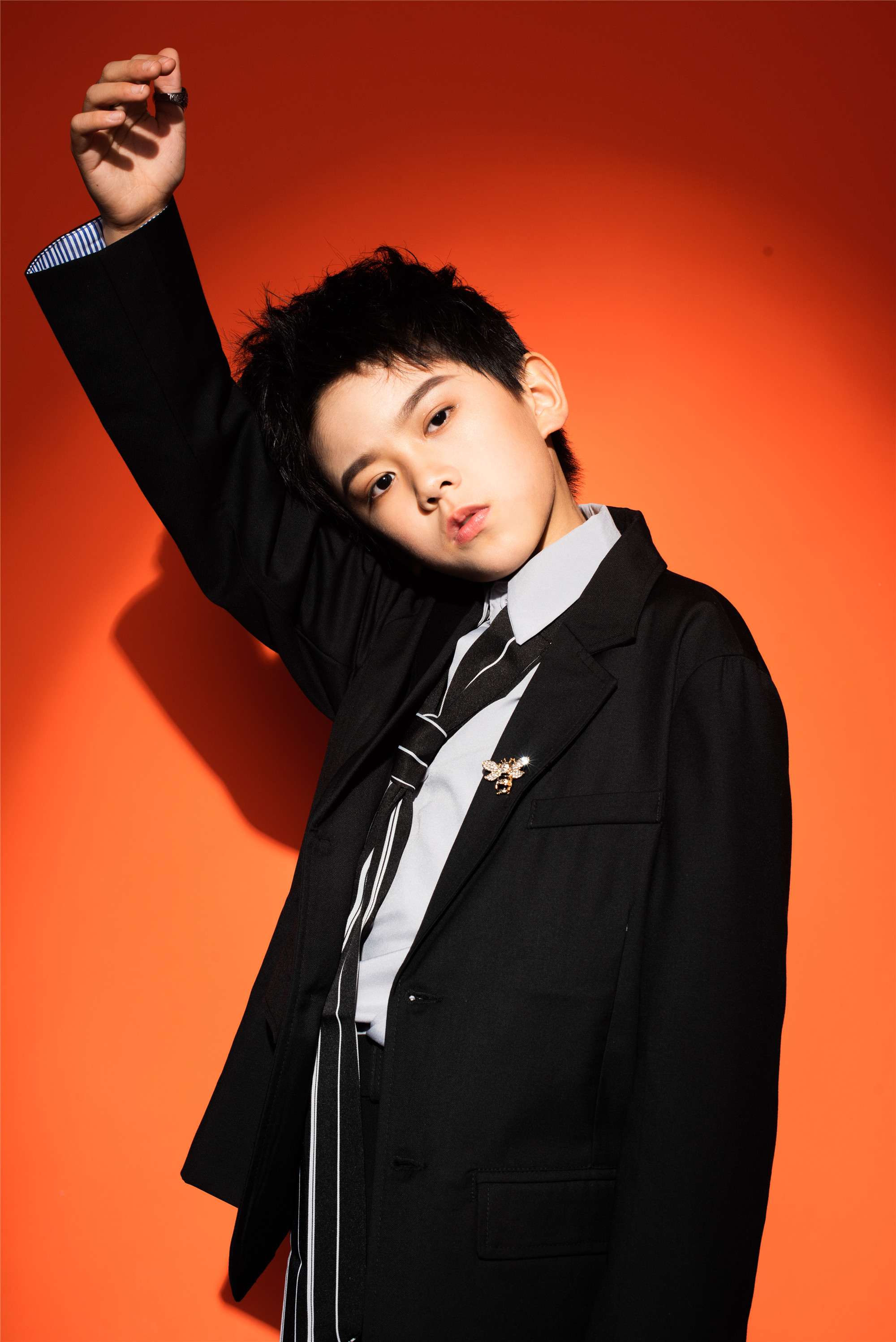 科技与艺术融合之作,演员肖添仁专属高科技产品重磅推出