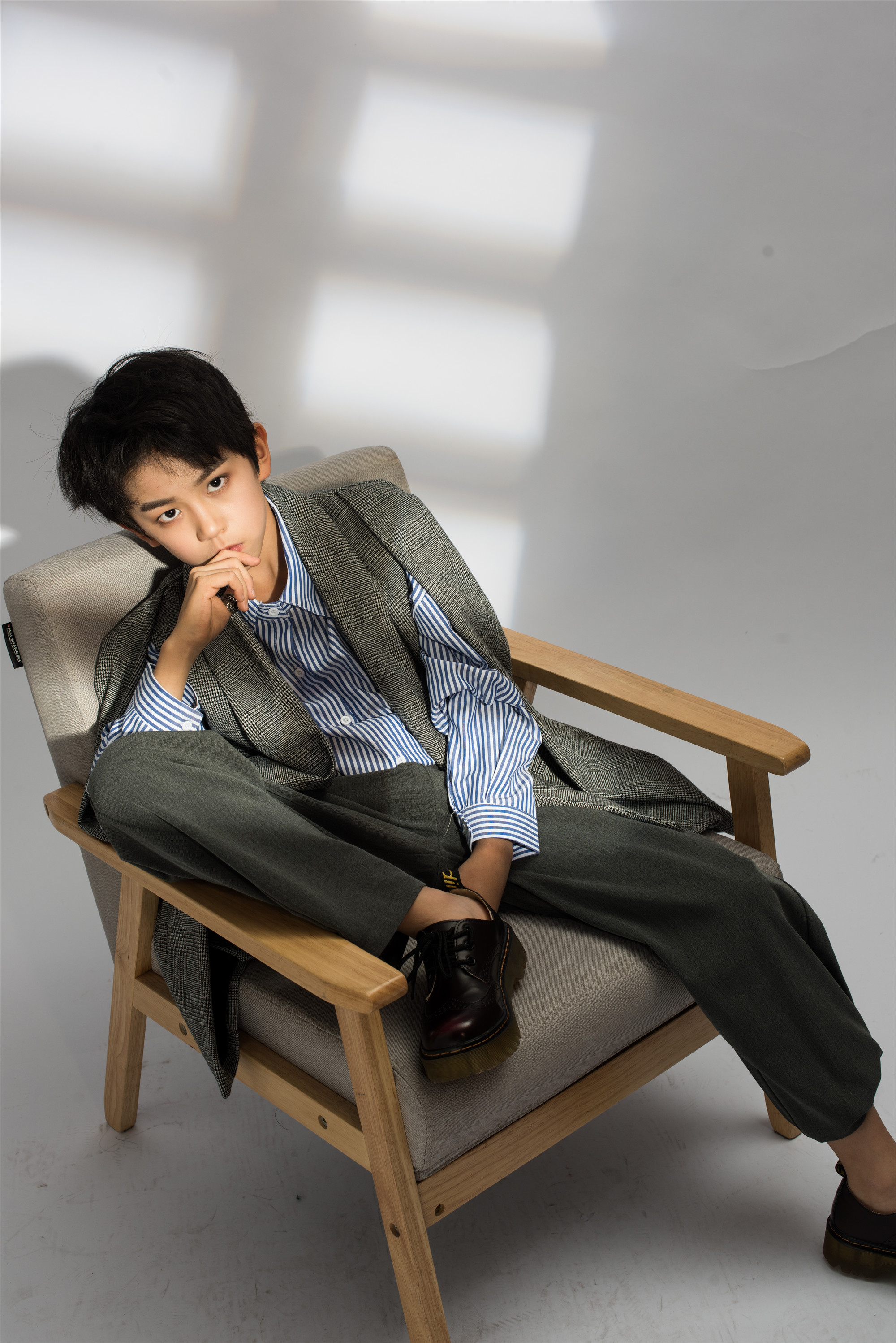 科技与艺术融合之作,演员肖添仁专属高科技产品重磅推出