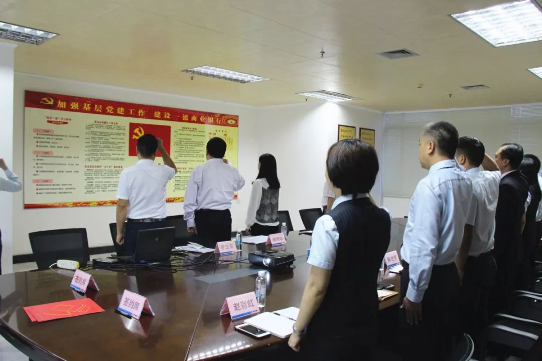 高明区教育局最新资讯揭秘,小巷深处的独特教育风景与美食宝藏探索