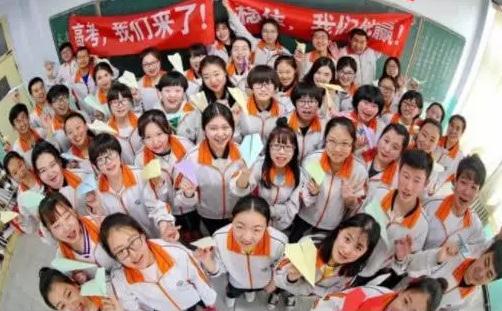 网络热门赚钱商机,创业之旅中的爱与陪伴之路