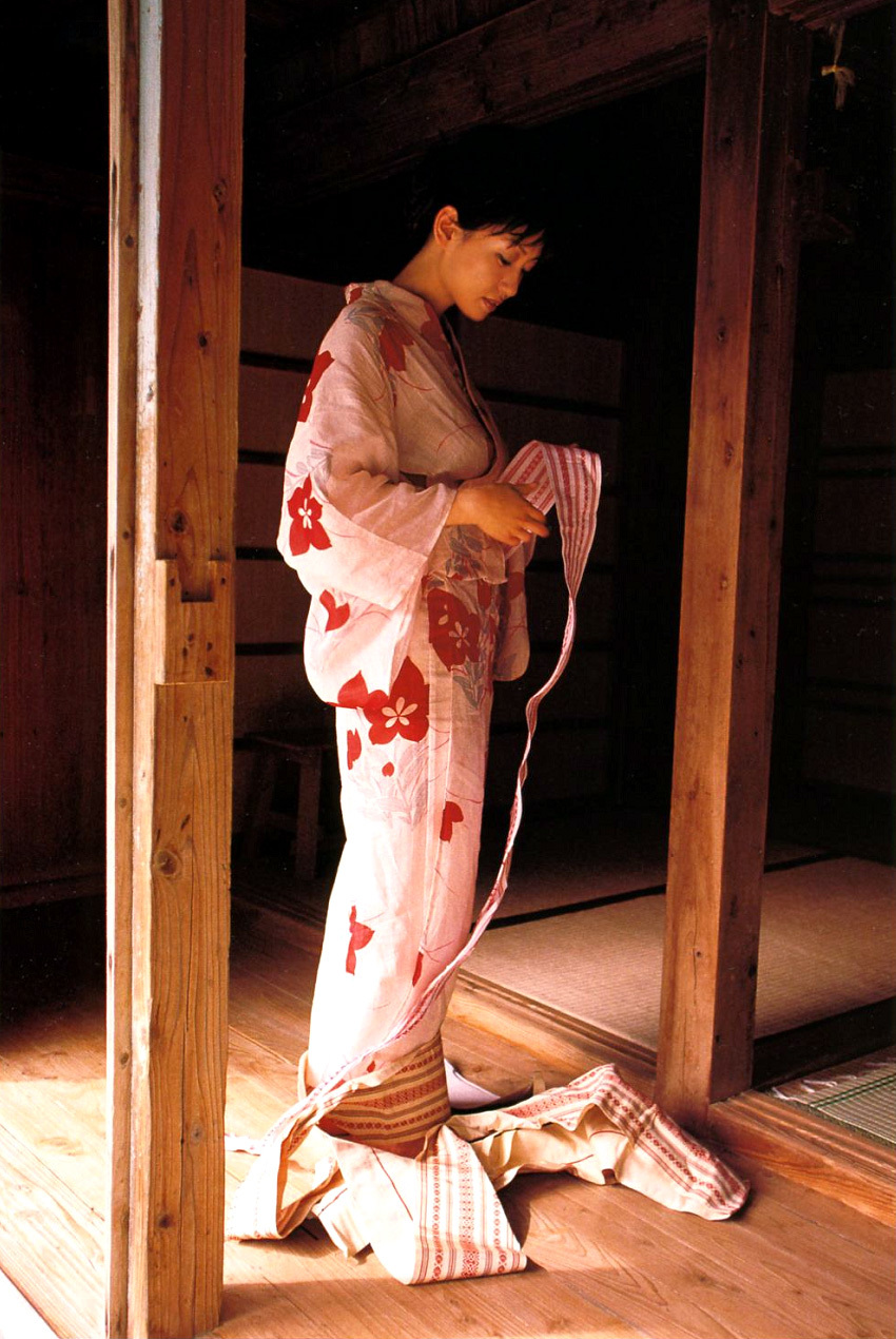 细川麻里最新力作,艺术探索与创新的辩证观