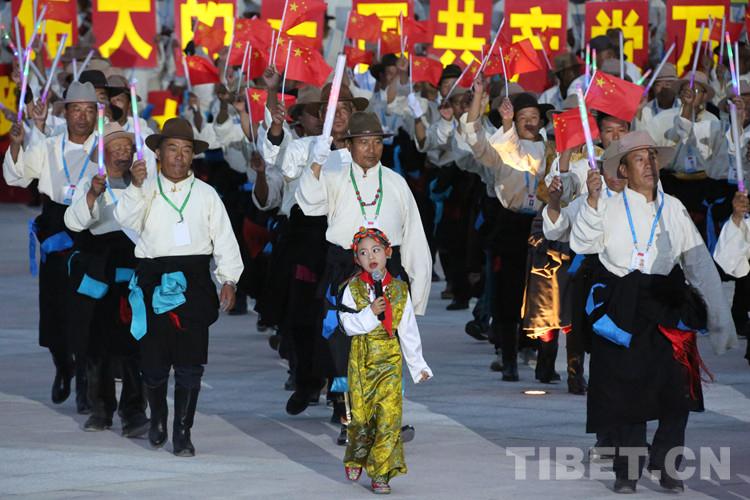 摄影教程最新章节,摄影教程最新章节,小巷中的隐藏宝藏,探索独特环境之美