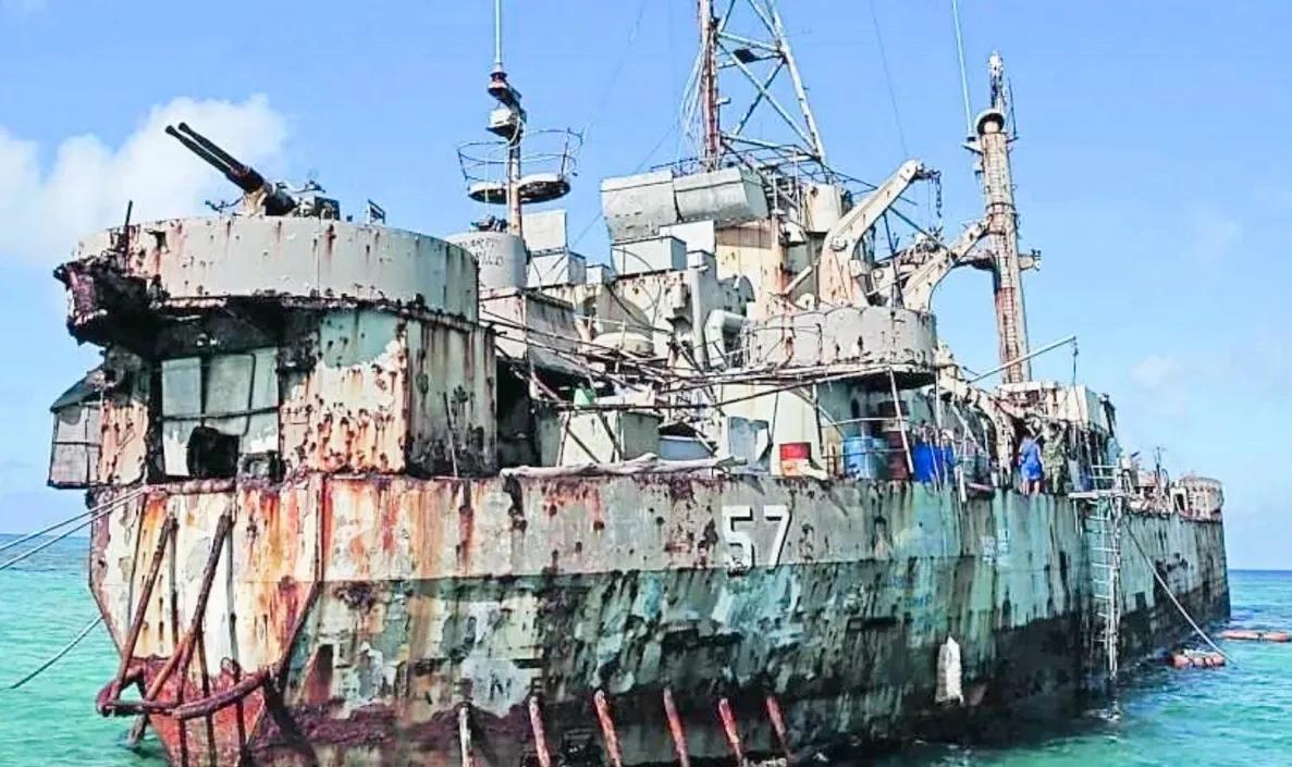 仁爱礁破船已顺利拖走——最新消息与励志记录