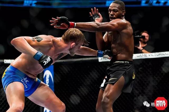 骨头琼斯比赛视频，实力、技术与意志的巅峰对决