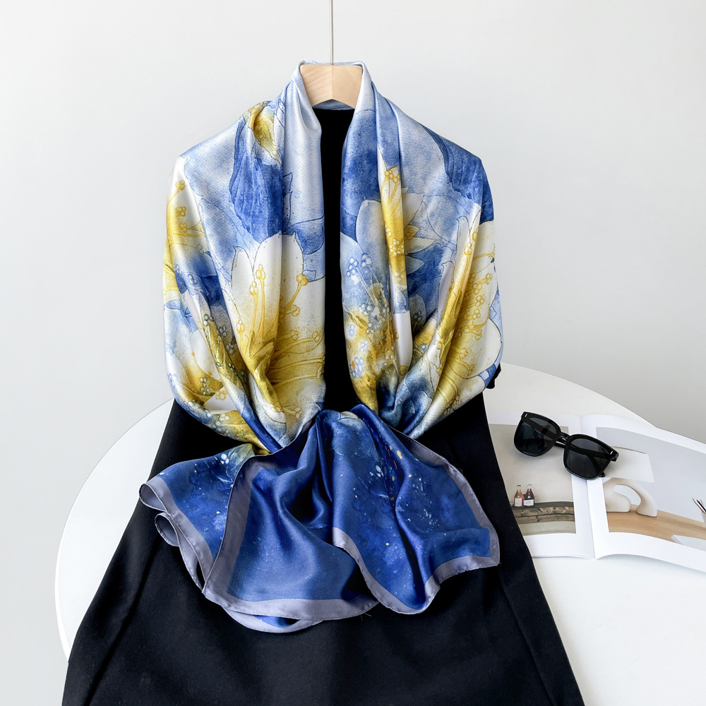 新款丝巾推荐,时尚潮流的细致演绎与演绎风采