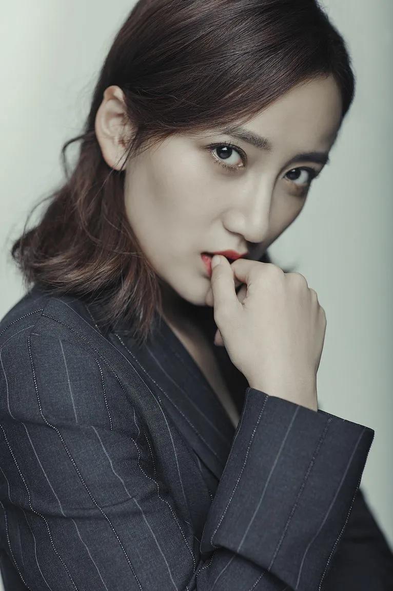 禹童的彩色日常,爱与陪伴的温馨时光记录