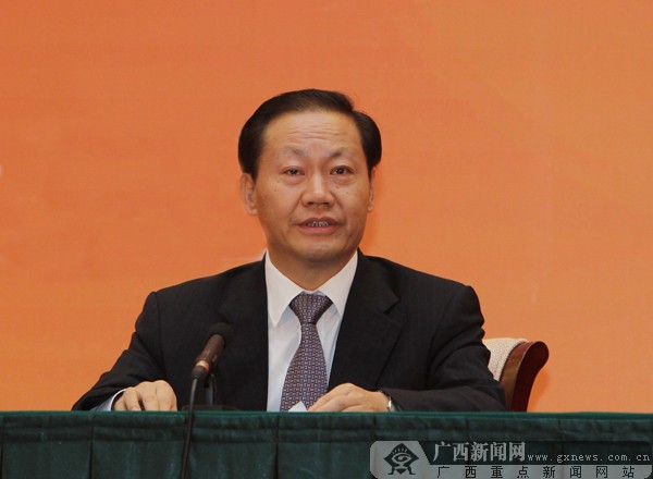 广西邓卓棣最新职务动态与小巷中的独特风味探寻