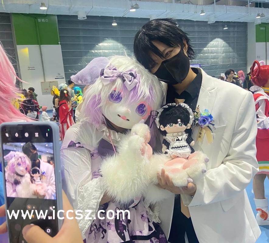 最新国模艺术作品中的温馨日常展示