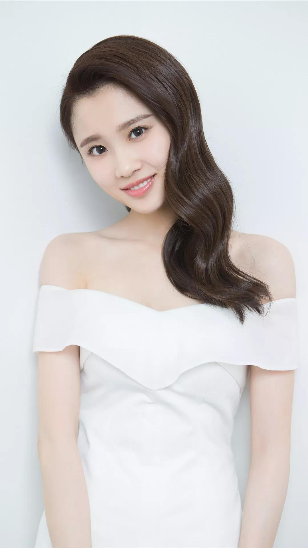 美女明星壁纸,自然美景的心灵之旅