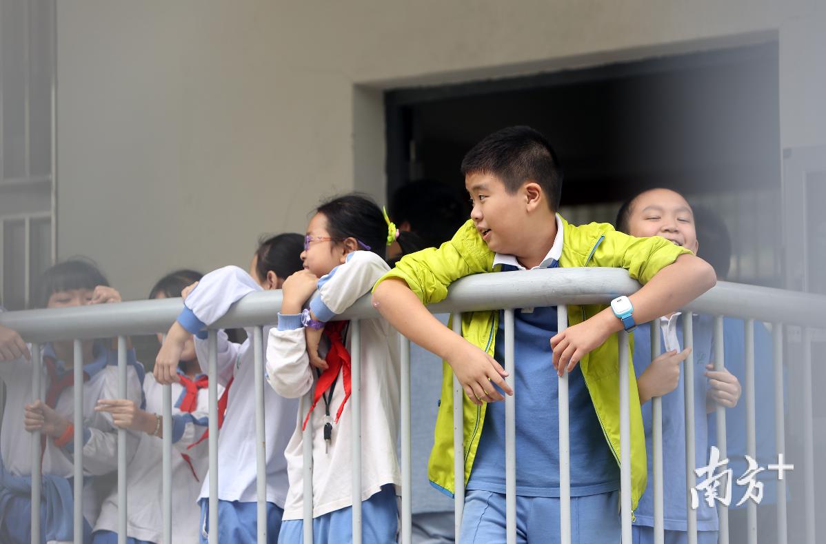 邓玉桂近况，与自然美景的邂逅，寻求内心平和之旅