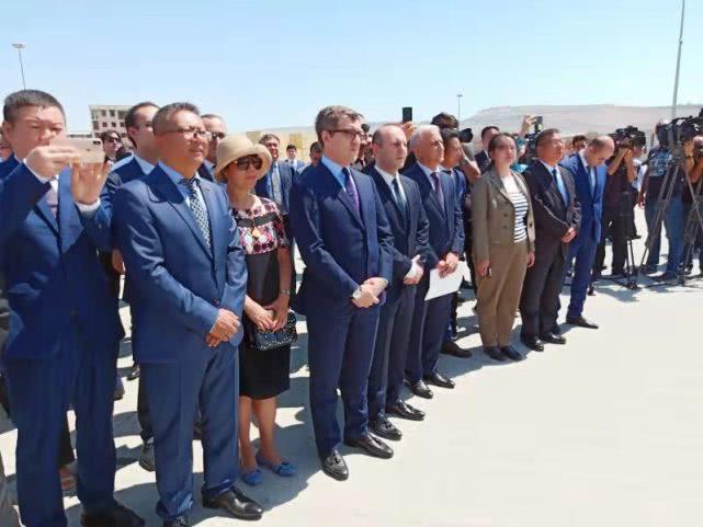 陕西城管最新换装动态，自信与成就的转变