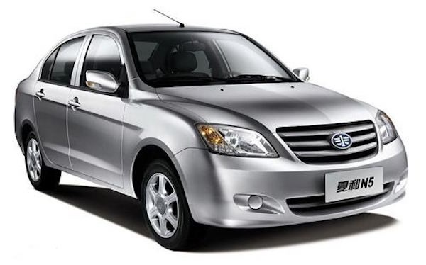 最新夏利车型揭秘,小巷中的隐藏之宝