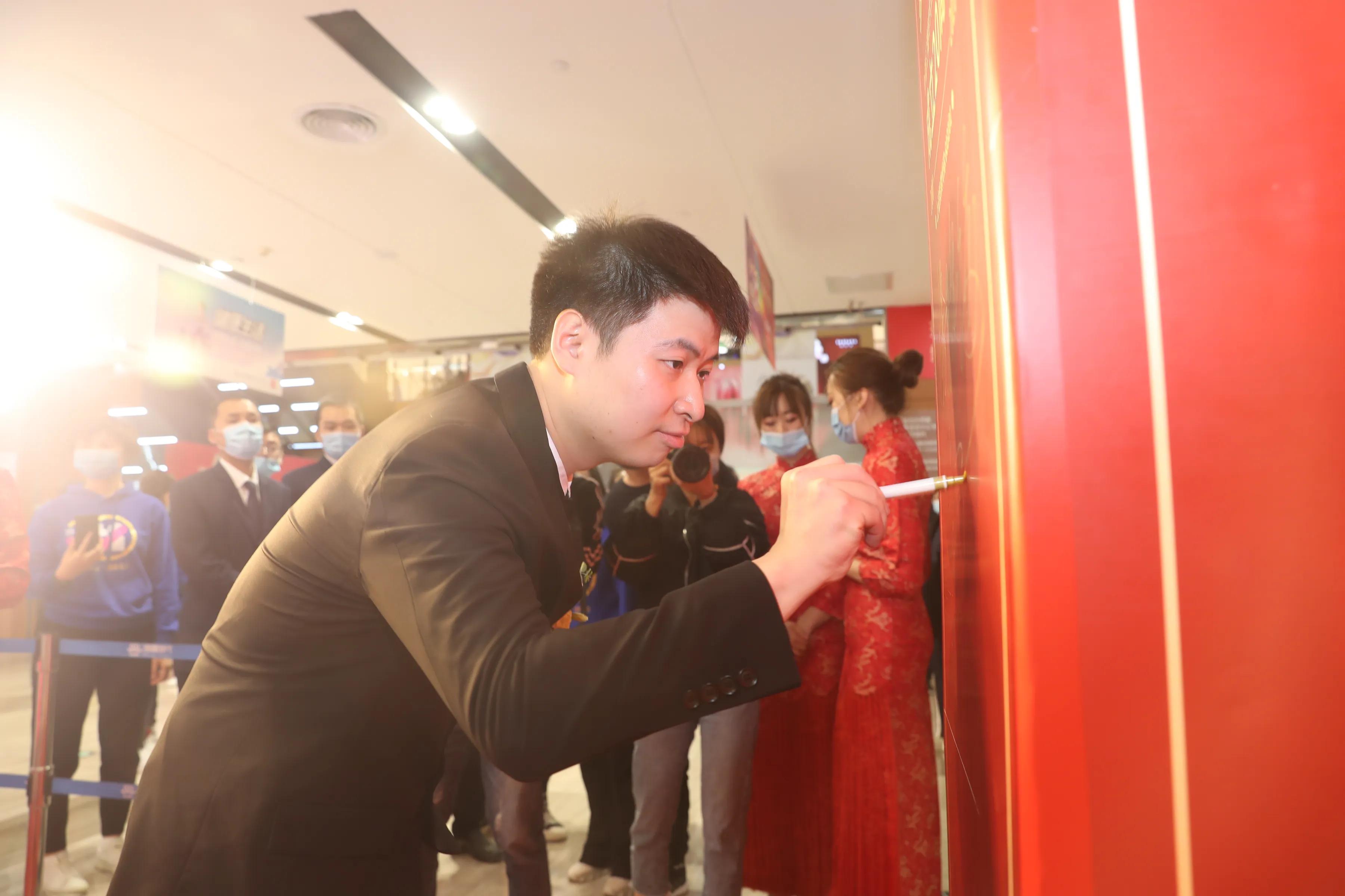 汇嘉时代最新公告，任务完成指南与技能学习步骤全解析