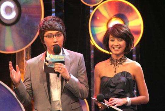 演员海峰，演艺之路的闪耀之星