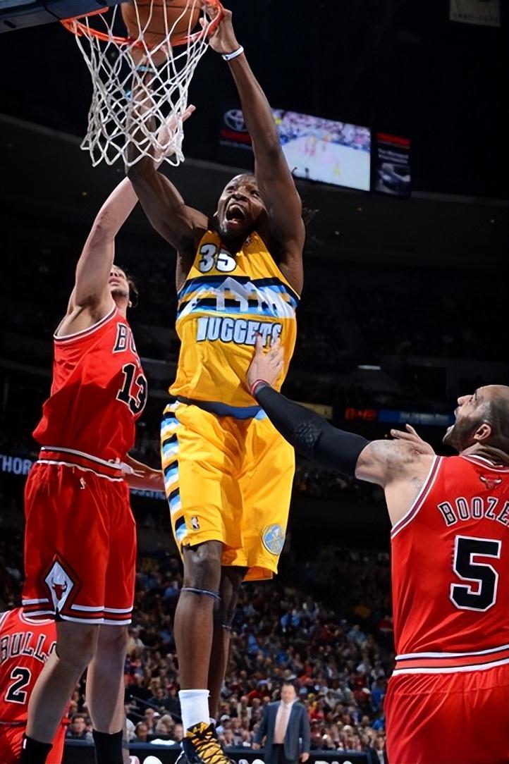 NBA最新交易信息揭秘，篮球奇缘与隐藏的特色小店探秘