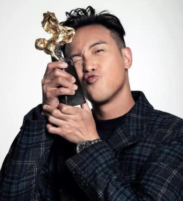 公公与媳妇电影,小巷深处的情感探索之旅