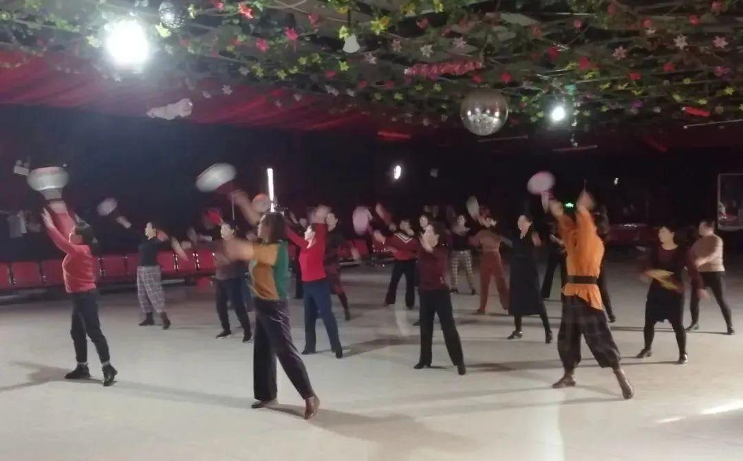 双人舞教程,舞动人生之旅,自信与成就感的奇妙体验