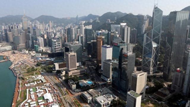 香港政治最新动态,小巷深处的小确幸