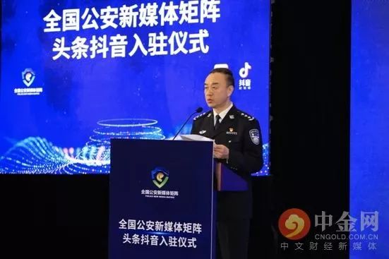 李宪法最新动态,力量中的变化与自信成就之源